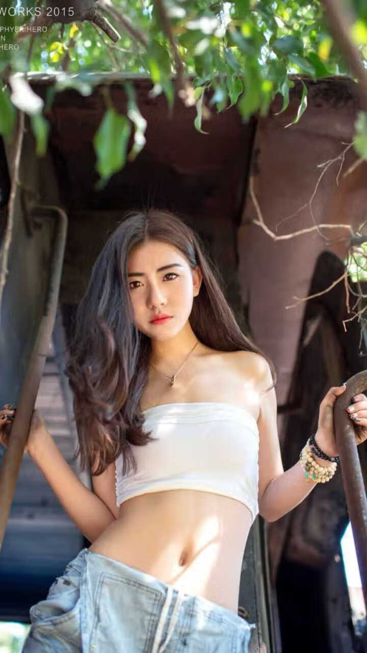 kaiyun网站-巴西男足力克阿根廷，内马尔上演帽子戏法震撼全场，巴西队内马尔踢什么位置