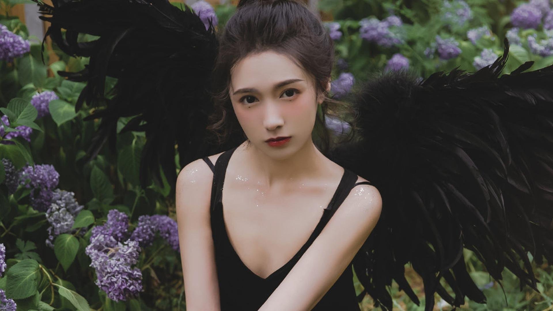 篮球专业队伍在国际比赛中取得胜利，篮球比赛专业用语