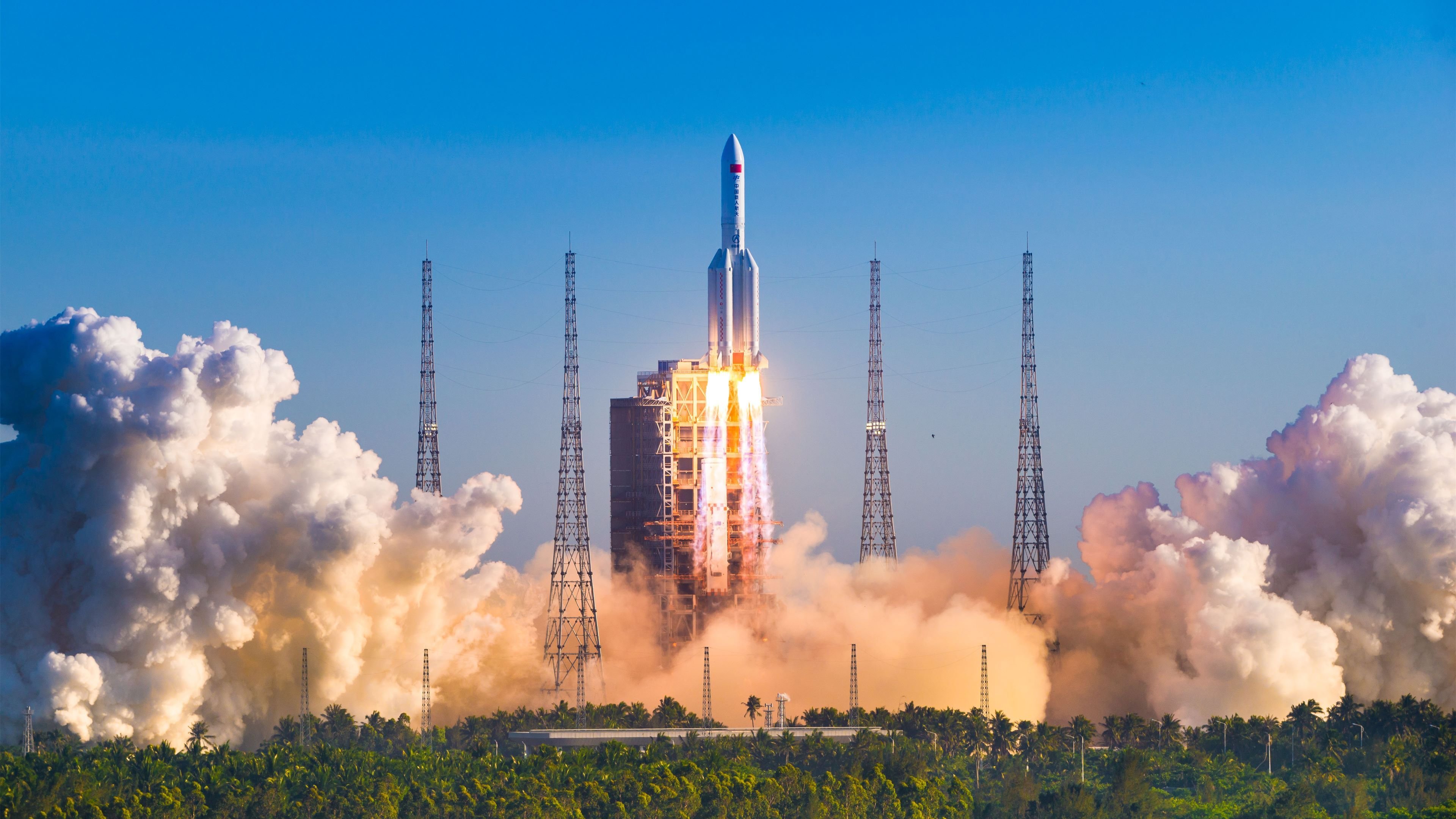 开云官方-“东安湖体育公园：龙舟比赛水上英雄竞逐荣耀”