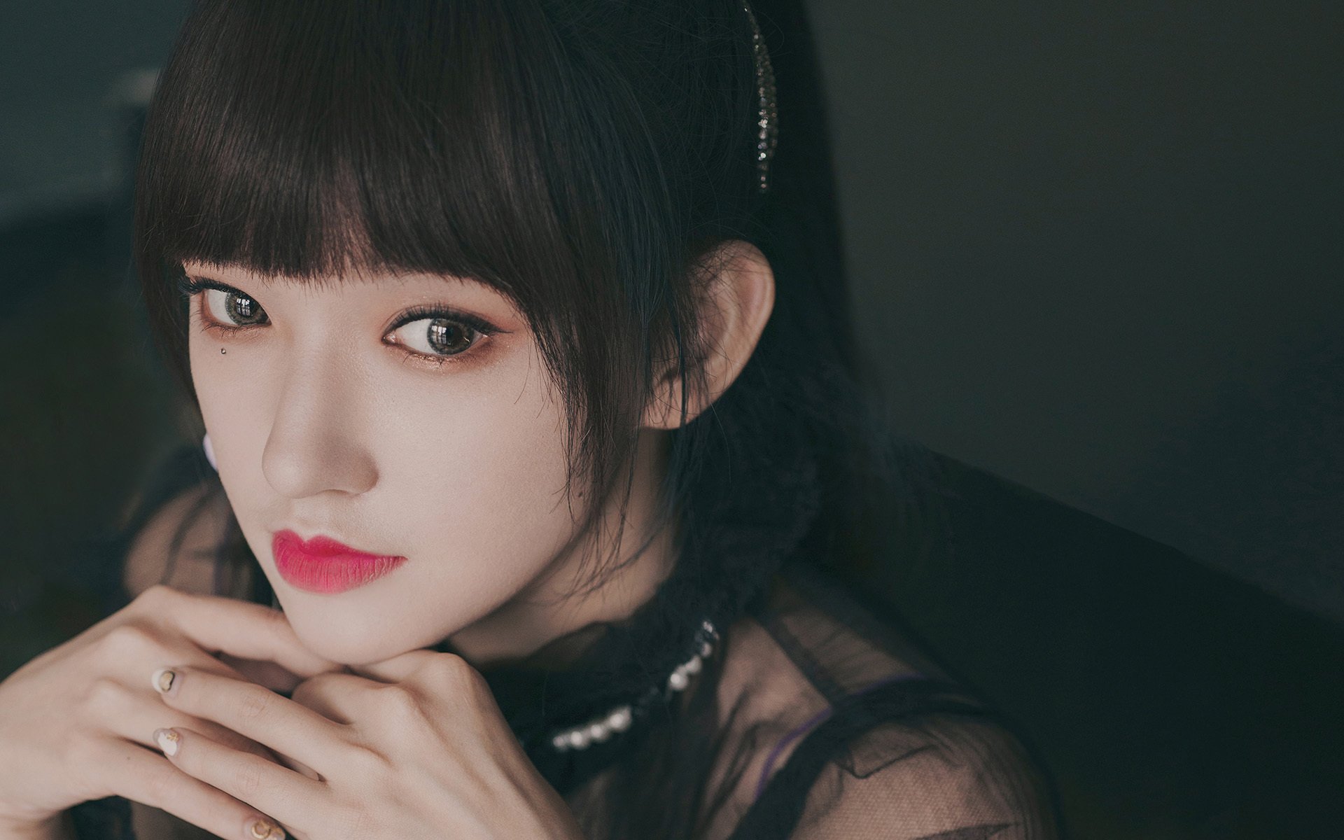 开云官方-凯莉·麦基翁彰显女子仰泳项目新高度，凯莉麦基翁身高