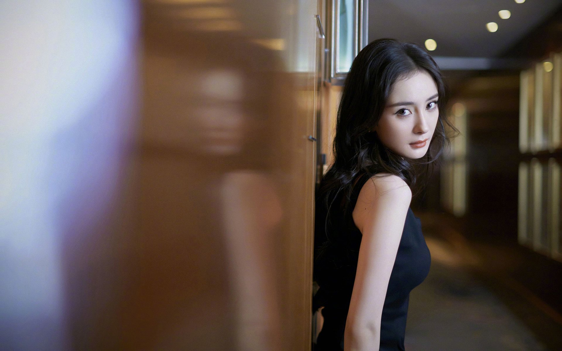 卡普尔全场突破与精准传球,助袋鼠队攻破防线,卡普尔包